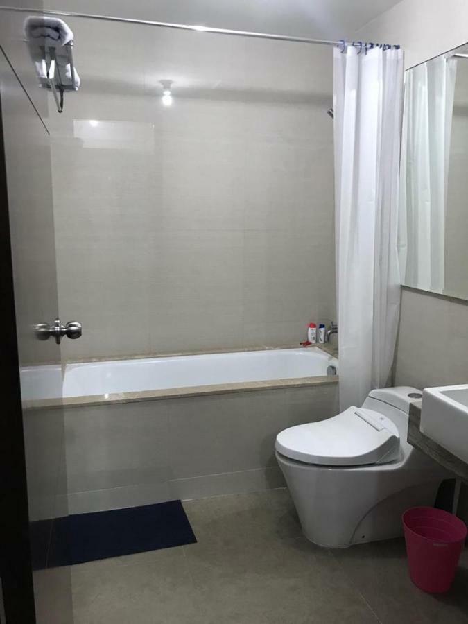 Luxury 2 Bedroom Condo At Casa Grande Residence - Kasablanka Mall Jakarta Eksteriør billede